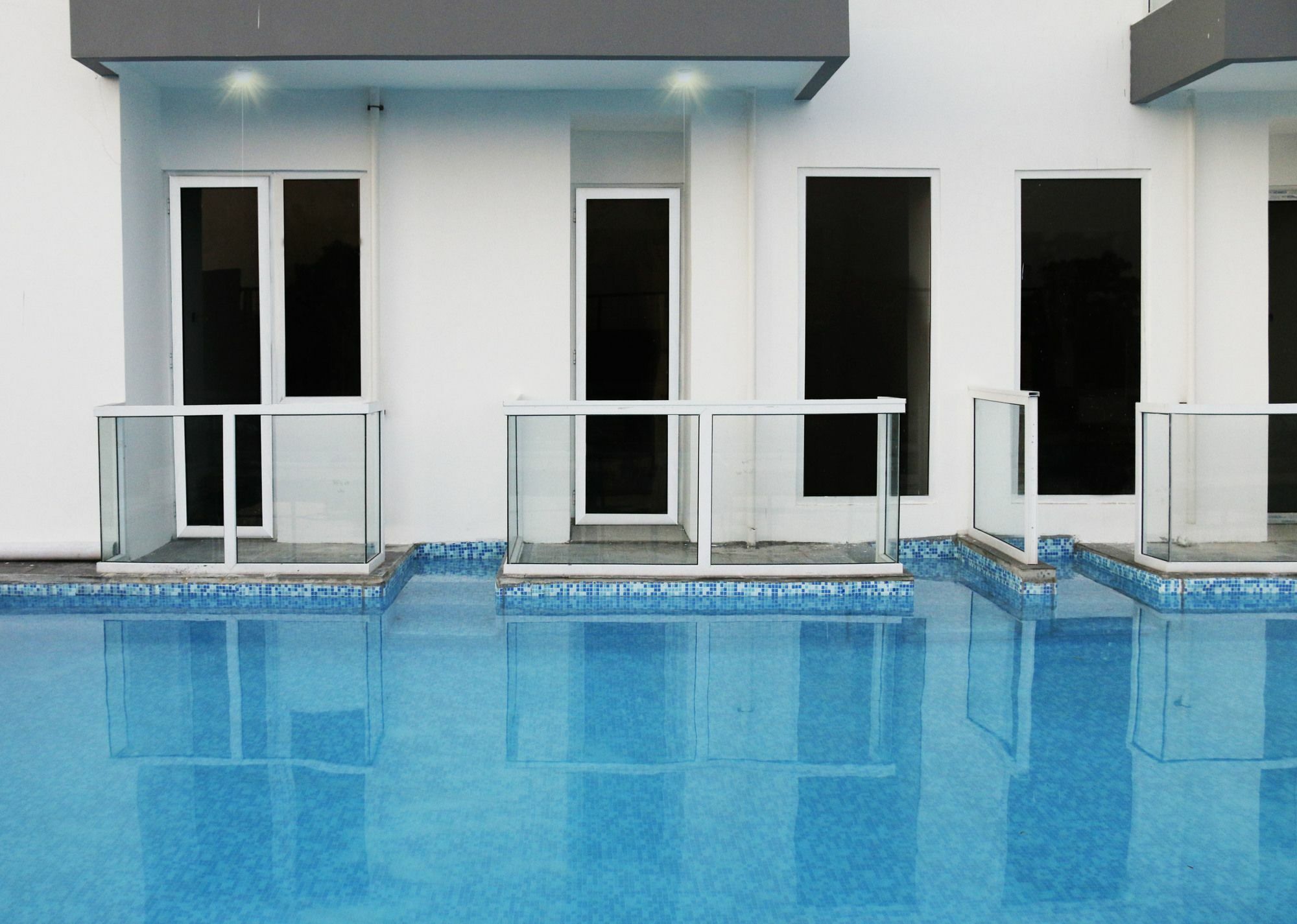 Indoluxe Rent Apartment Maguwo Экстерьер фото